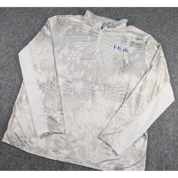 Huk x Yeti 1/4 Zip Pullover Sun Shirt Mens Large Gray Fish Scales All Over Print - Picture 1 of 8